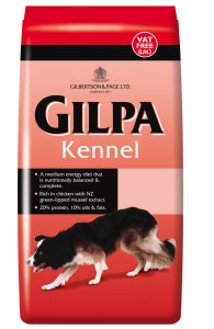 15 Gilpa Kennel  hundefoder i en rød plast sæk
